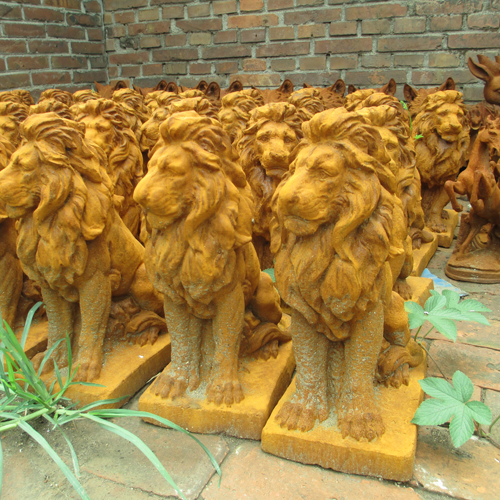 Lion-LION02