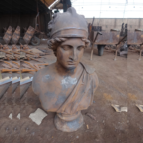 Statue-HY655
